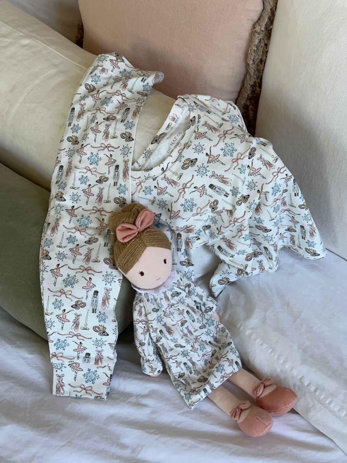 DOLLS
